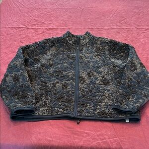Lululemon women’s XL Cozy zip Jacket in Blue and Black gray very warm cropped